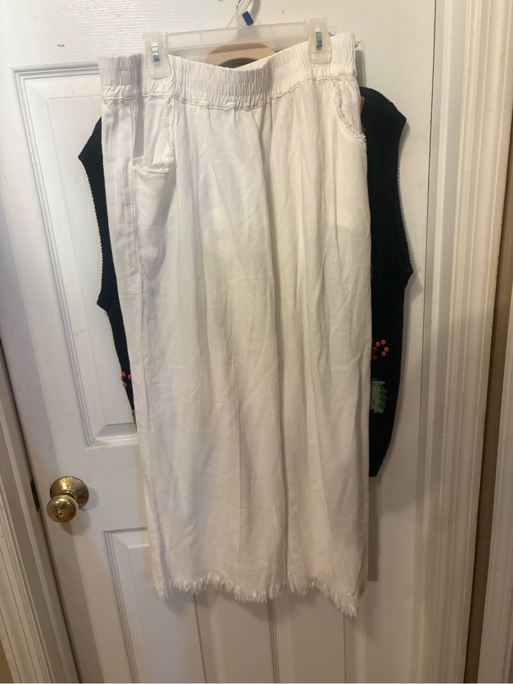 Women's White pants